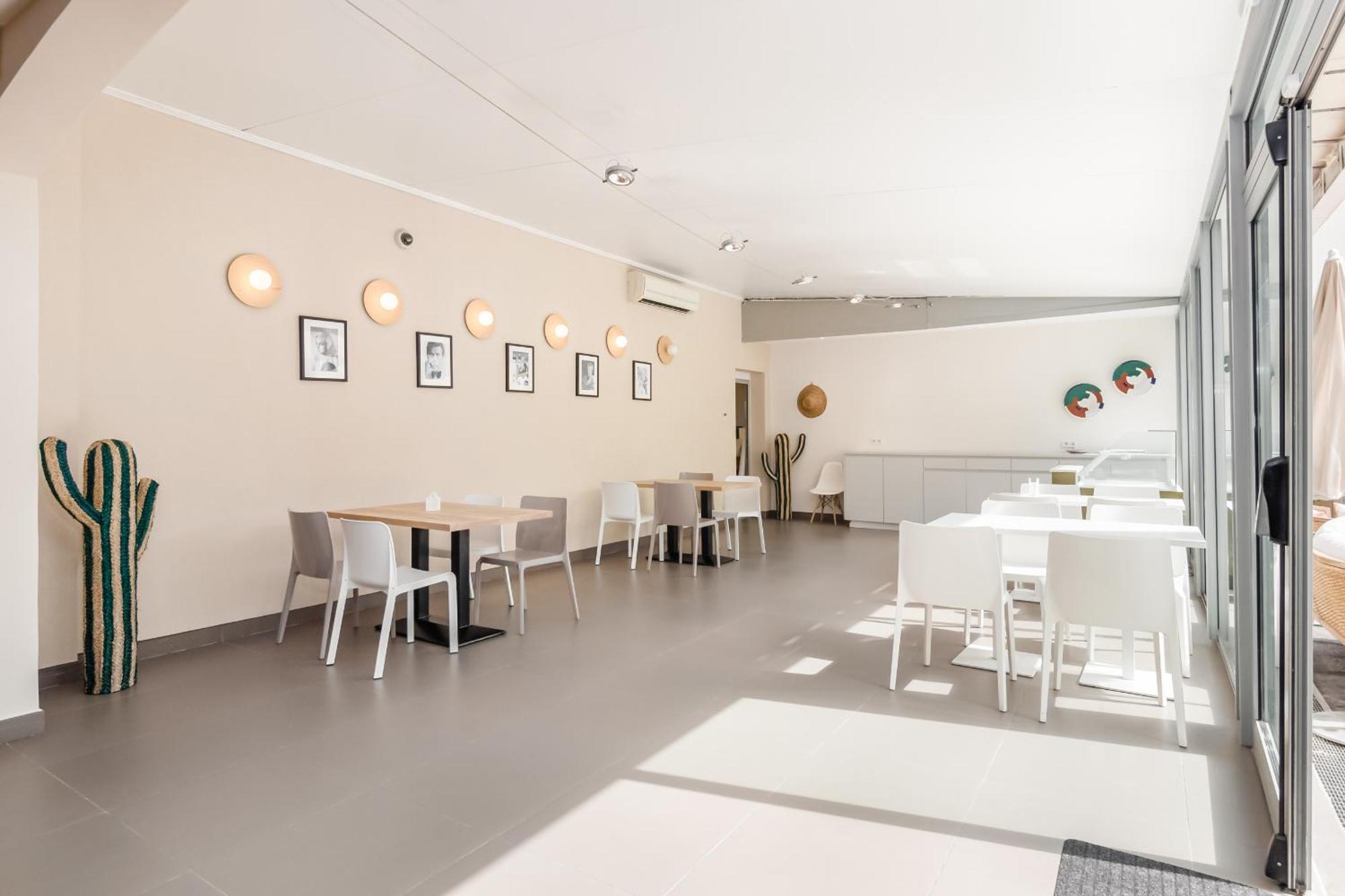 Urban Riviera Juan Les Pins - Queen Room Buitenkant foto